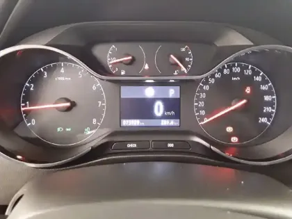 Photo 33 Opel Crossland  1.5 D 120 ch BVA6