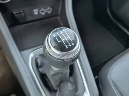 Photo 13 Renault Captur  TCe 90