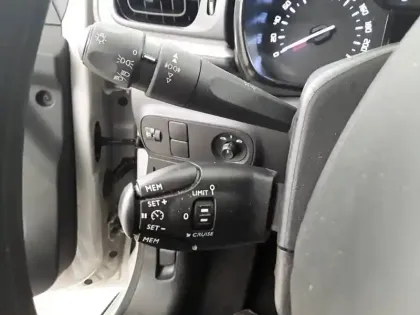 Photo 19 Citroën C3 Gén. III Ph2 Feel Pack 5