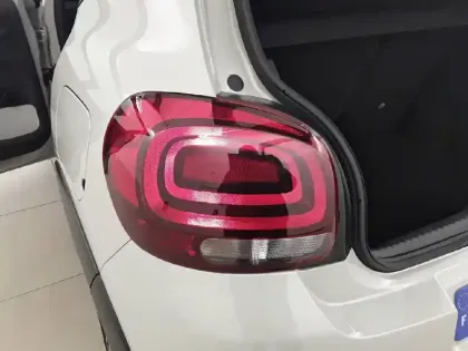 Photo 16 Citroën C3 Gén. III Ph2 Feel Pack 5