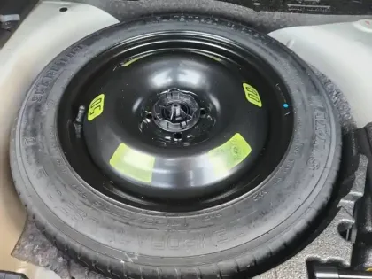 Photo 41 Peugeot 2008  BlueHDi 130 S&S EAT8