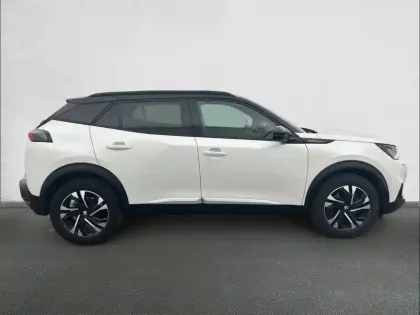 Photo 66 Peugeot 2008  BlueHDi 130 S&S EAT8