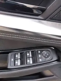 Photo 8 Renault Austral  mild hybrid 160 auto