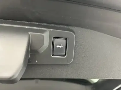 Photo 41 Renault Austral Gén. I (HHN) Ph1 Iconic 5