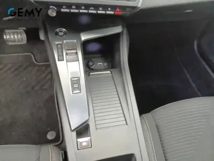 Photo 56 Peugeot 308  PHEV 180 e-EAT8