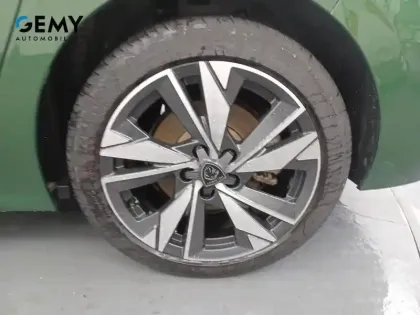 Photo 54 Peugeot 308  PHEV 180 e-EAT8