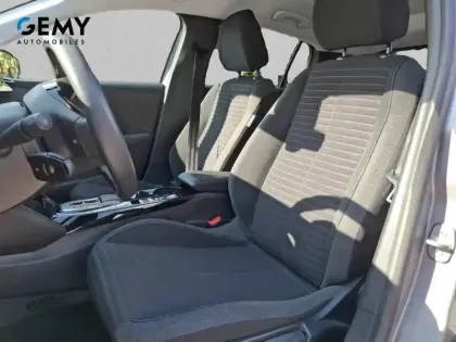 Photo 8 Peugeot 208  Electrique 50 kWh 136ch