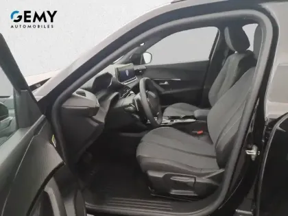 Photo 38 Peugeot 2008  Hybrid 145 e-DCS6