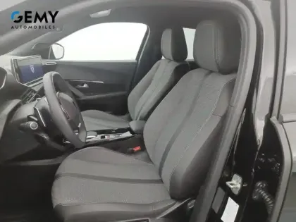 Photo 19 Peugeot 2008  Hybrid 145 e-DCS6