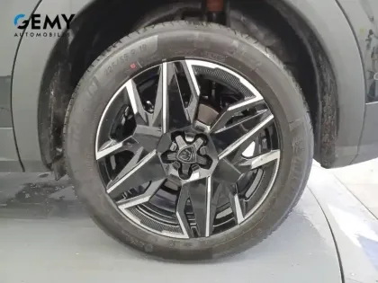 Photo 21 Peugeot 3008  Hybrid 145 e-DCS6