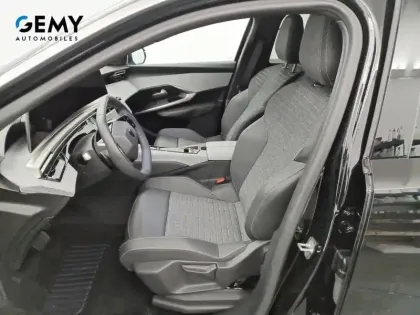 Photo 12 Peugeot 3008  Hybrid 145 e-DCS6