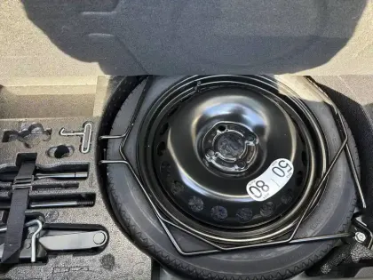 Photo 23 Renault Clio  E-Tech full hybrid 145 GSR2