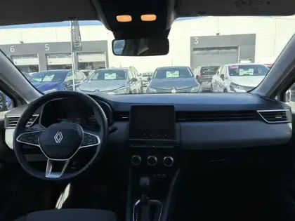 Photo 16 Renault Clio  E-Tech full hybrid 145 GSR2