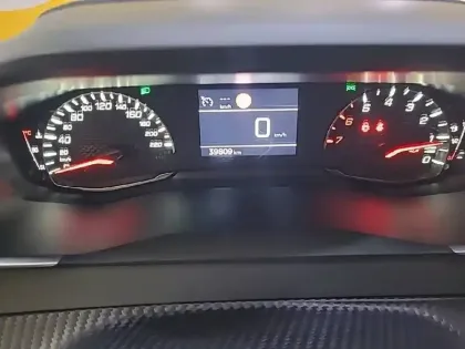 Photo 9 Peugeot 208  PureTech 75 S&S BVM5