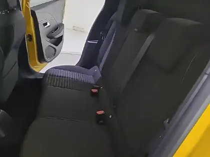 Photo 11 Peugeot 208  PureTech 75 S&S BVM5