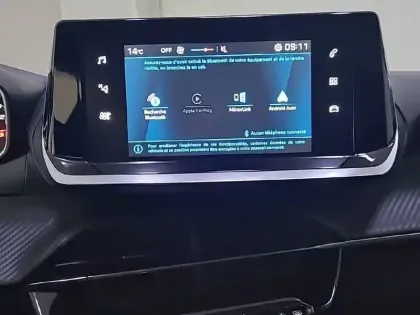 Photo 20 Peugeot 208  PureTech 75 S&S BVM5