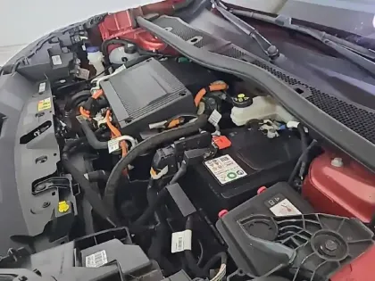 Photo 14 Peugeot 2008  Electrique 136 ch