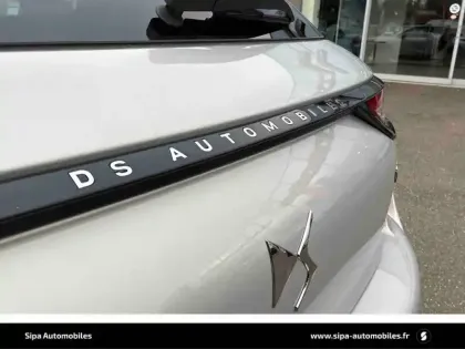 Photo 207 DS DS 3  Hybride 145 e-DCT6
