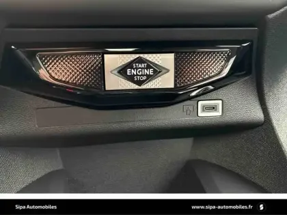 Photo 167 DS DS 3  Hybride 145 e-DCT6