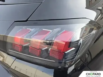 Photo 101 Peugeot 208  PureTech 100 S&S BVM6