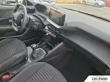 Photo 49 Peugeot 208  PureTech 100 S&S BVM6