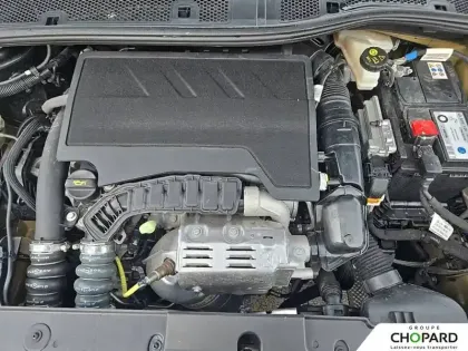 Photo 62 Peugeot 208  PureTech 100 S&S BVM6