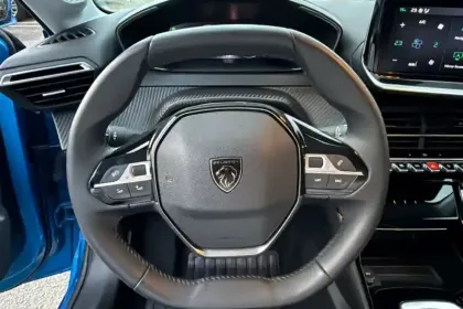 Photo 39 Peugeot 208 Gén. II Ph2 Allure 5