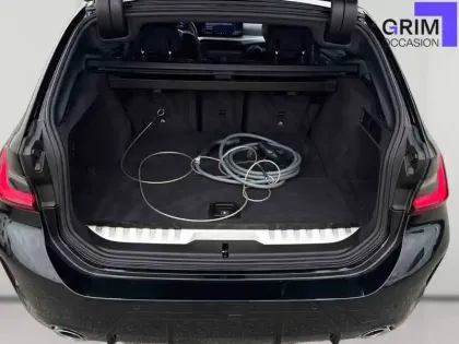 Photo 59 BMW Serie 3 Touring 330e 292 ch BVA8