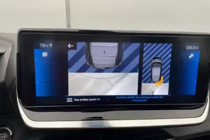 Photo 106 Peugeot 208  PureTech 130 S&S EAT8