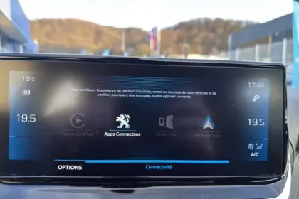 Photo 89 Peugeot 208  PureTech 100 S&S BVM6