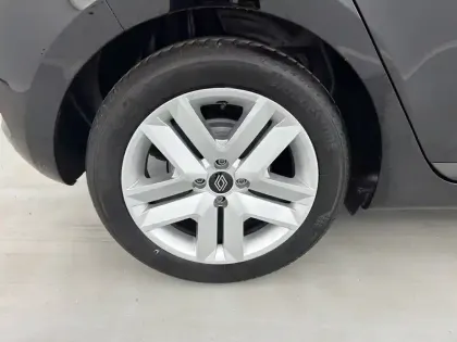 Photo 27 Renault Clio  E-Tech full hybrid 145 ch GSR2