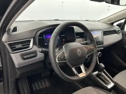 Photo 18 Renault Clio  E-Tech full hybrid 145 ch GSR2