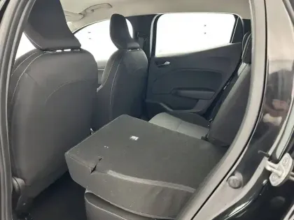 Photo 37 Renault Clio  E-Tech full hybrid 145 ch GSR2