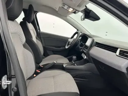 Photo 59 Renault Clio  E-Tech full hybrid 145 ch GSR2