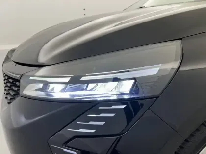 Photo 33 Renault Clio  E-Tech full hybrid 145 ch GSR2