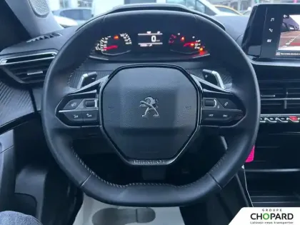 Photo 15 Peugeot 2008  PureTech 130 S&S EAT8