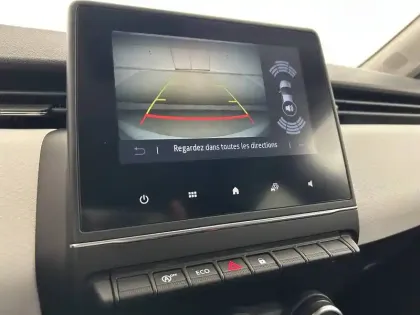 Photo 35 Renault Clio Gén. V (BJA) Ph1 NG Evolution 5