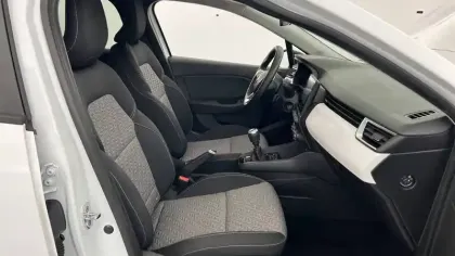 Photo 66 Renault Clio Gén. V (BJA) Ph1 NG Evolution 5