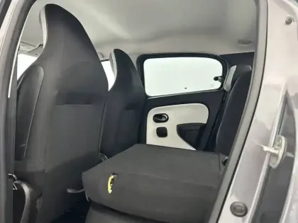 Photo 27 Renault Twingo  III Achat Intégral - 21