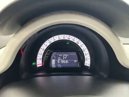 Photo 16 Renault Twingo  III Achat Intégral - 21