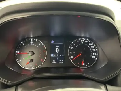 Photo 25 Renault Clio Gén. V (BJA) Ph1 Business 5