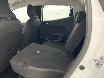 Photo 37 Renault Clio Gén. V (BJA) Ph1 Business 5