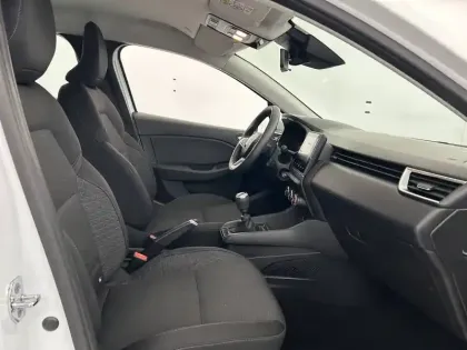 Photo 51 Renault Clio Gén. V (BJA) Ph1 Business 5