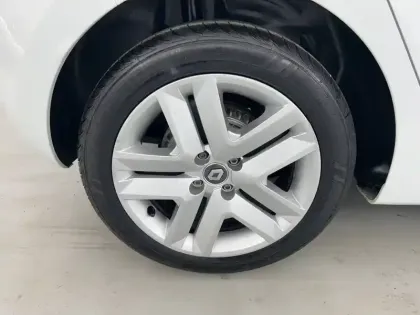 Photo 59 Renault Clio Gén. V (BJA) Ph1 Business 5