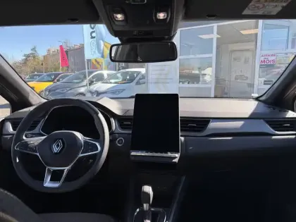 Photo 18 Renault Captur  E-Tech full hybrid 145 ch