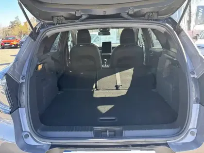 Photo 24 Renault Captur  E-Tech full hybrid 145 ch