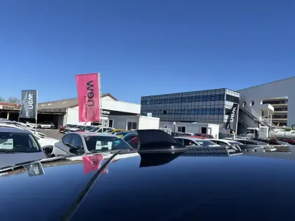 Photo 10 Renault Captur  E-Tech full hybrid 145 ch