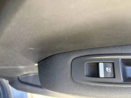 Photo 16 Renault Captur  E-Tech full hybrid 145 ch