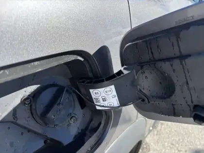 Photo 21 Renault Captur  E-Tech full hybrid 145 ch