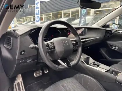 Photo 33 DS DS 4  Hybride E-Tense 225 EAT8